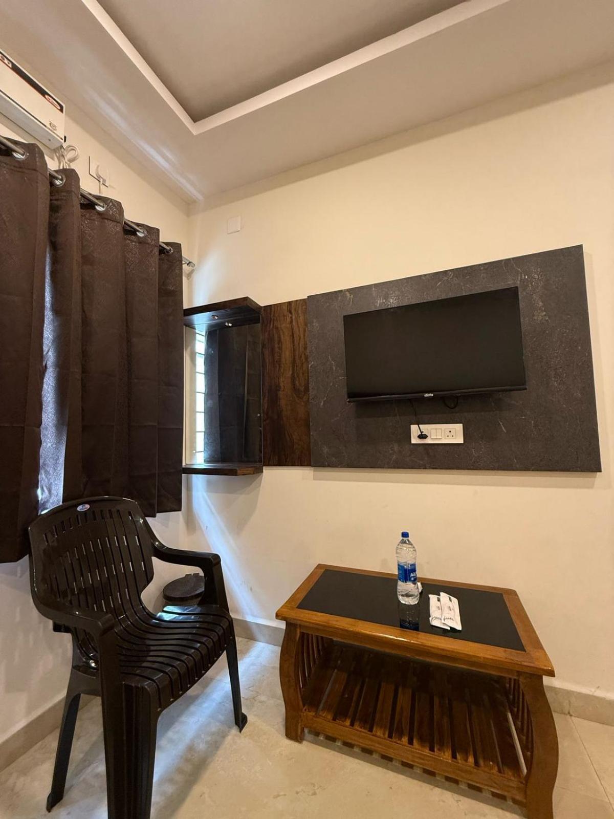Hotel Arudra Residency Tiruvannāmalai Exterior foto